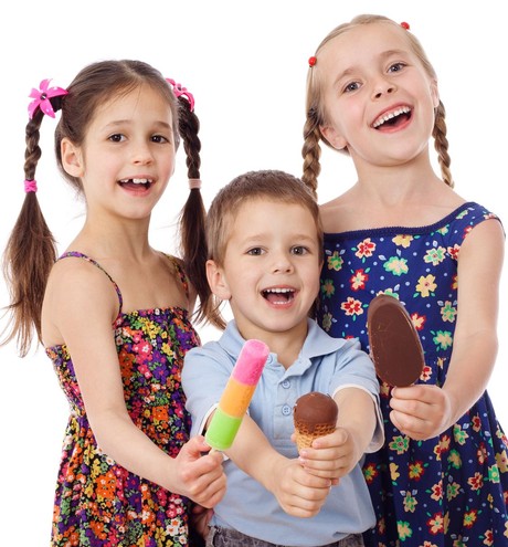 Vyrobte si s dětmi domácí zmrzlinu podle jednoduchých receptů